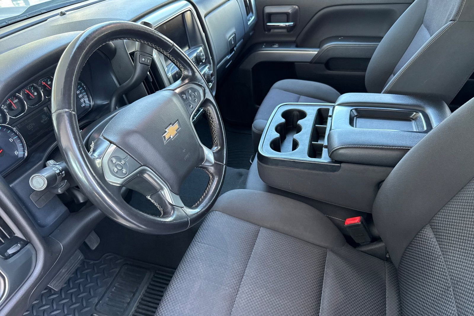 Used 2019 Chevrolet Silverado 2500 LT w/ All Star Edition image 9