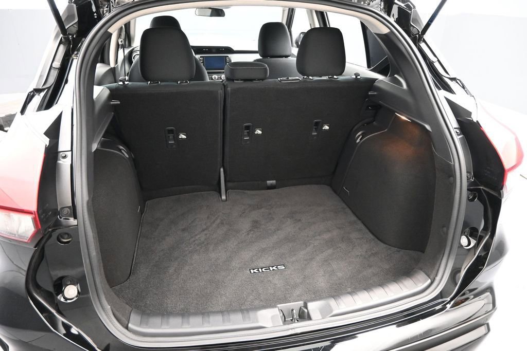 Used 2024 Nissan Kicks SV FWD image 27