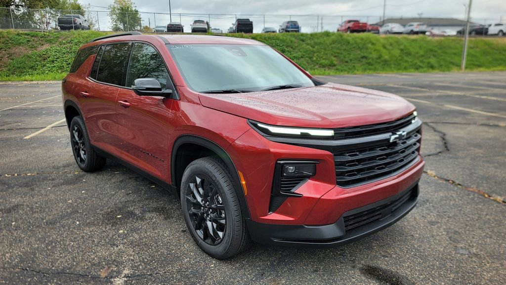 New 2026 Chevrolet Traverse LT w/ Midnight/Sport Edition image 14