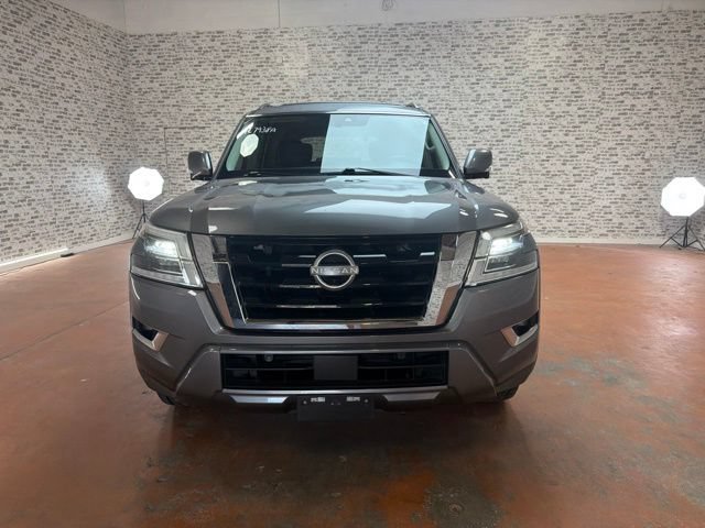 Used 2021 Nissan Armada SL w/ Captain's Chairs Package AWD/4WD image 2