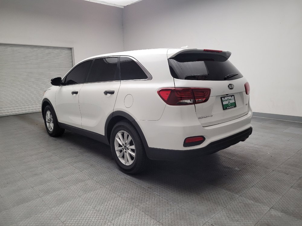 Used 2019 Kia Sorento FWD image 5
