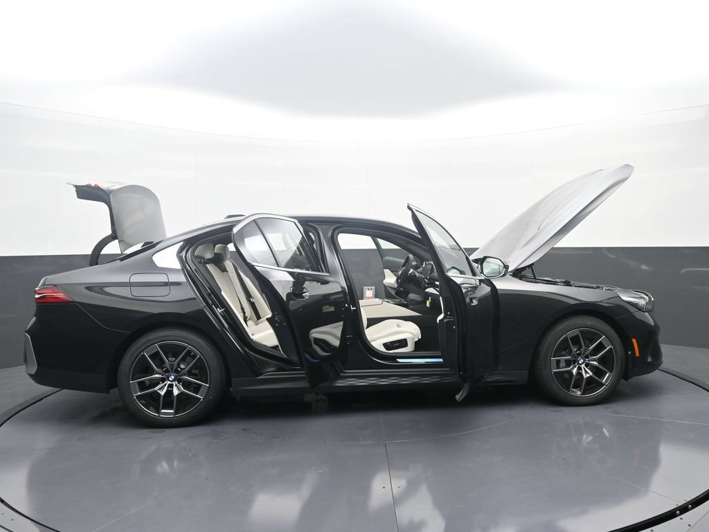 New 2027 BMW 530i xDrive AWD/4WD image 45
