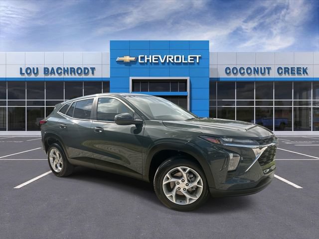 Used 2025 Chevrolet Trax LS w/ LS Convenience Package FWD video 1