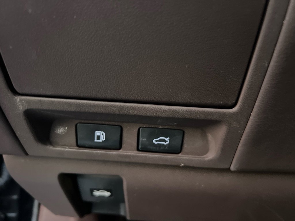 Used 2020 Lexus LS 500 AWD image 29