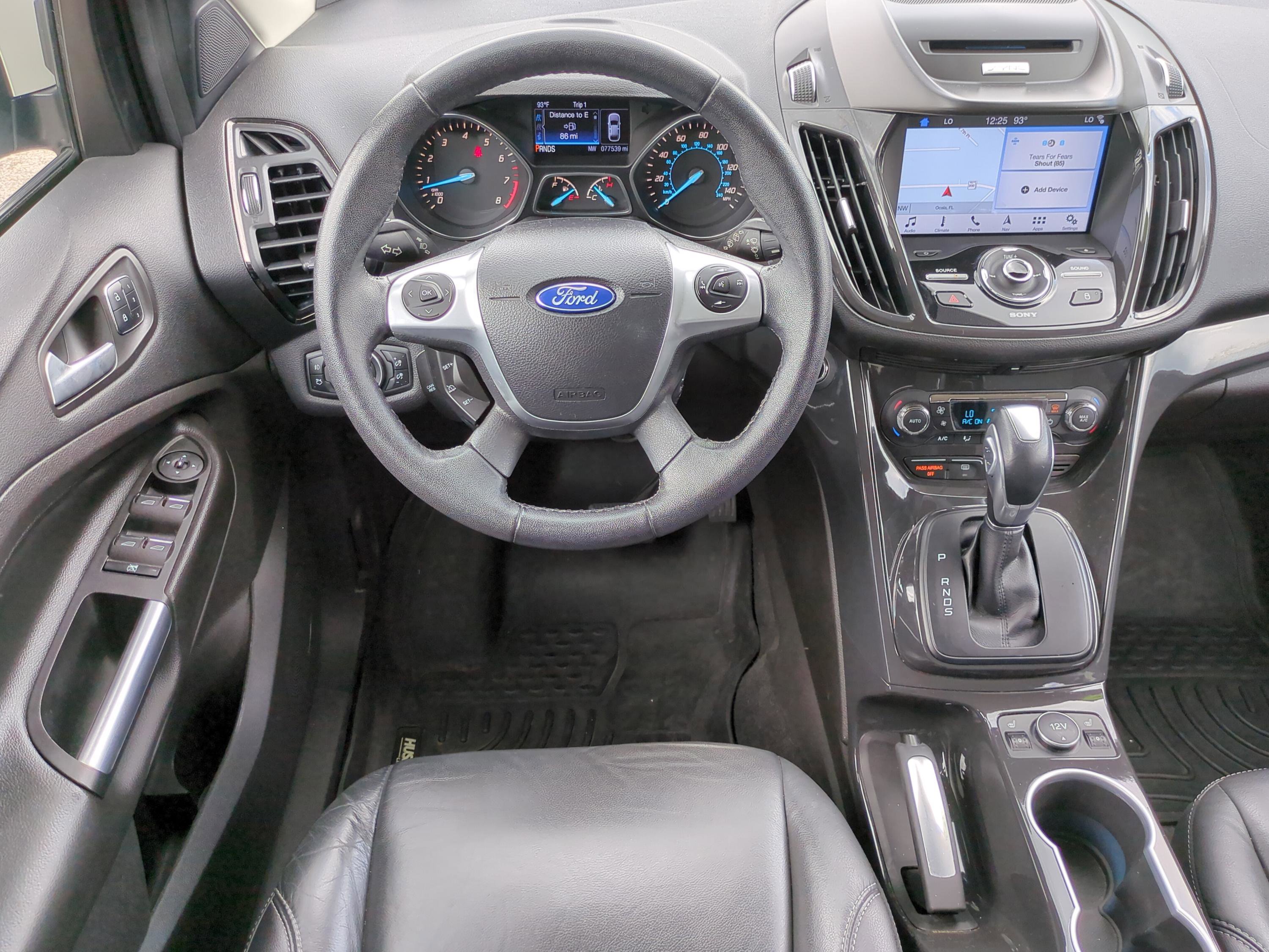 Used 2016 Ford Escape Titanium FWD image 15