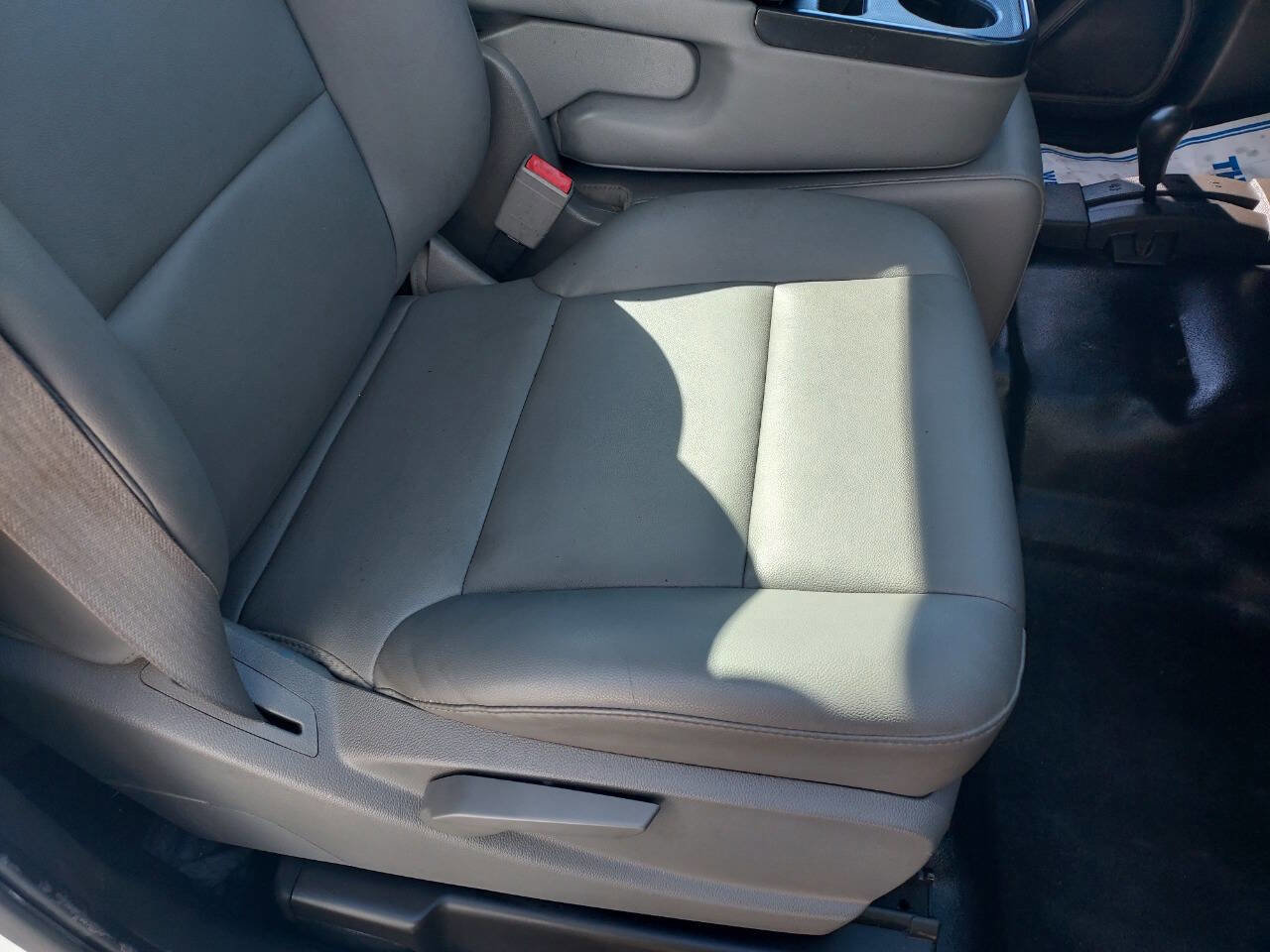 Used 2015 Chevrolet Silverado 3500 W/T image 17