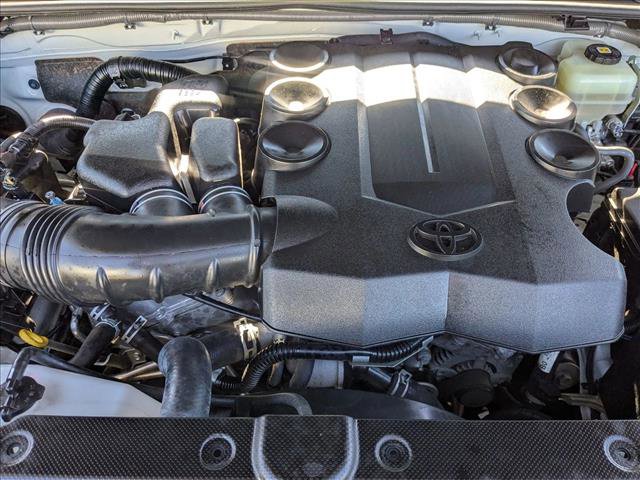 Used 2020 Toyota 4Runner SR5 Premium image 20