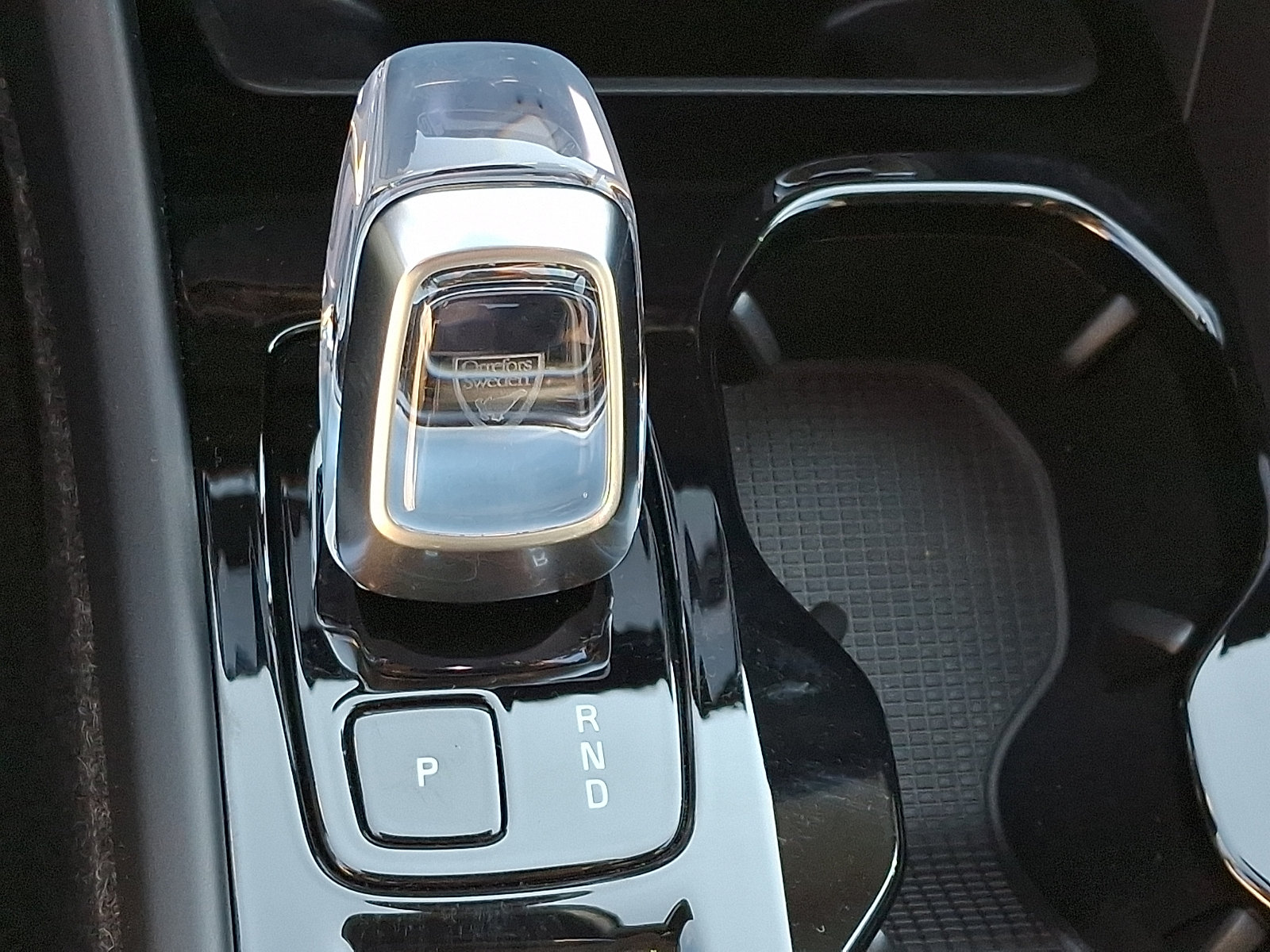 New 2026 Volvo XC40 B5 Plus w/ Protection Package Premier AWD/4WD image 11