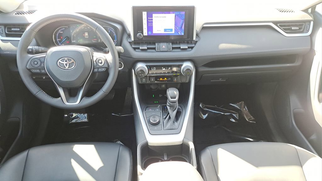 Used 2023 Toyota RAV4 XLE Premium image 14