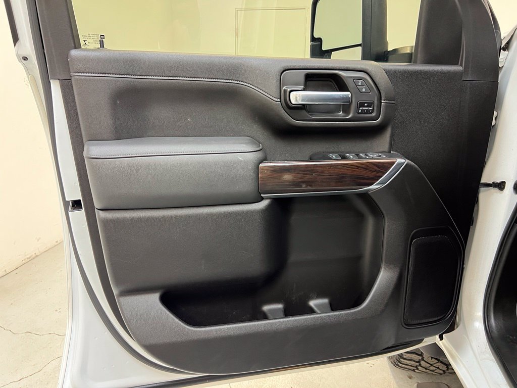 Used 2023 GMC Sierra 2500 SLT w/ SLT Convenience Package AWD/4WD image 14