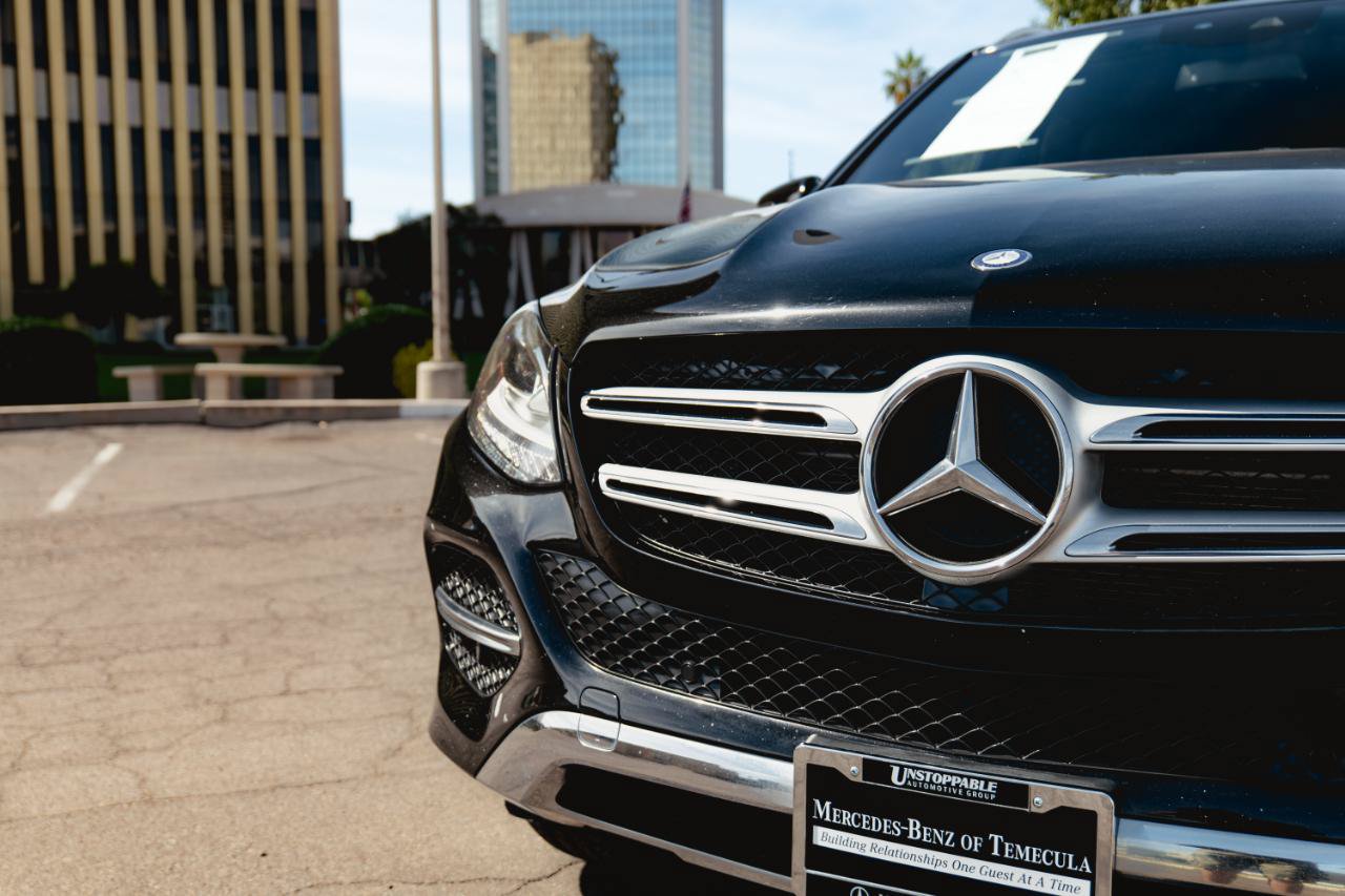 Used 2016 Mercedes-Benz GLE 350 w/ Premium Package image 4