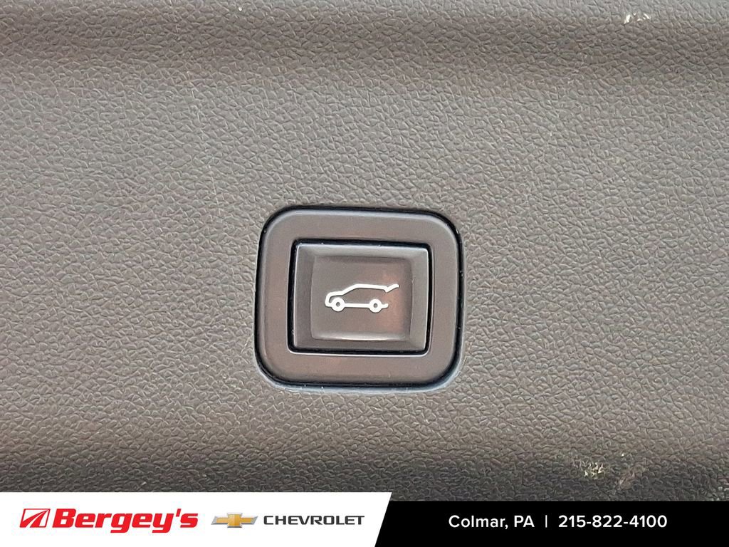 Used 2022 Chevrolet Tahoe High Country image 34