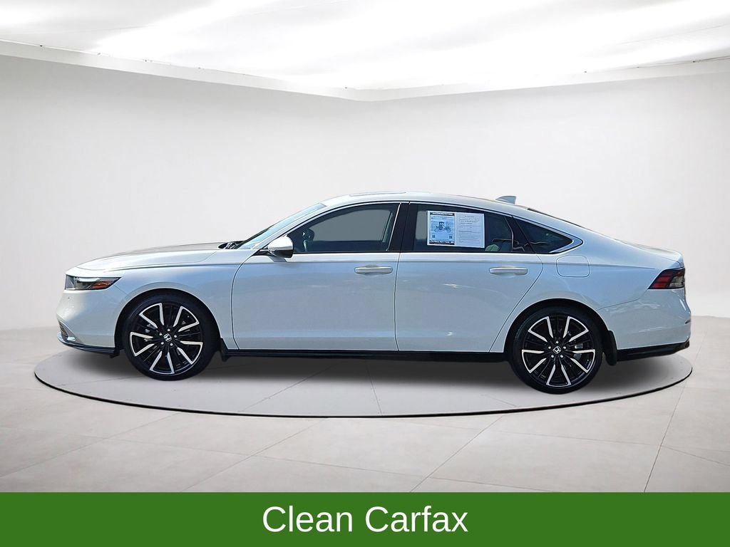 Used 2023 Honda Accord Touring image 4