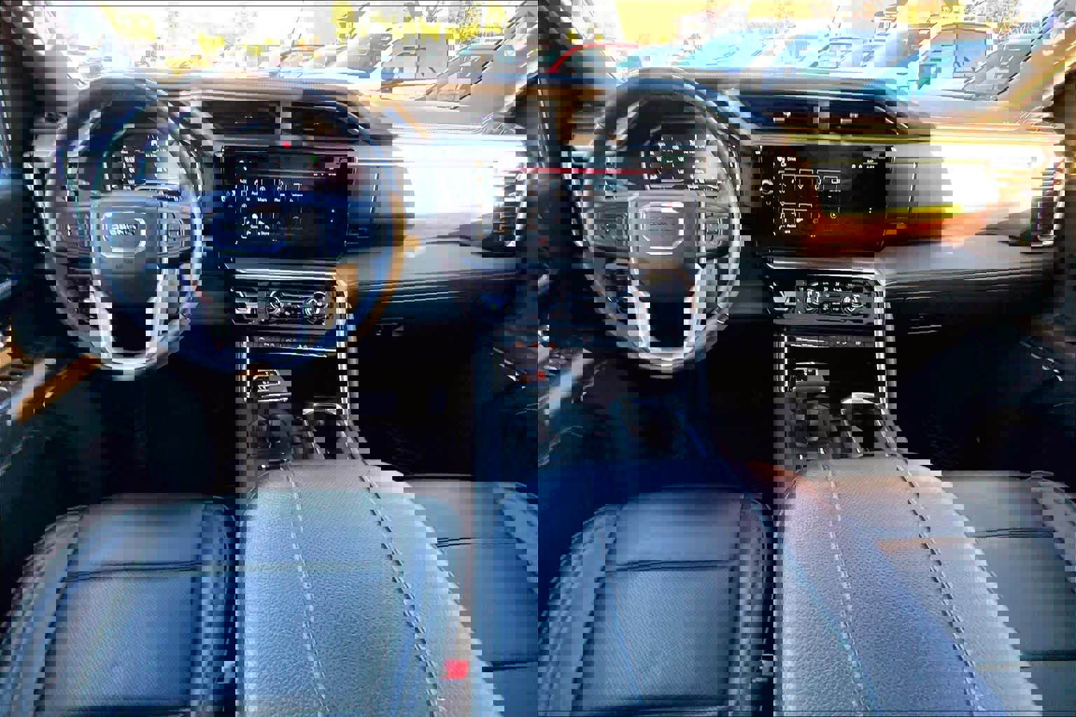 Used 2023 GMC Sierra 1500 Denali w/ Denali Reserve Package image 15