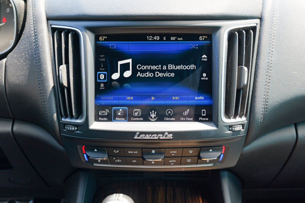 Used 2017 Maserati Levante S AWD/4WD image 54