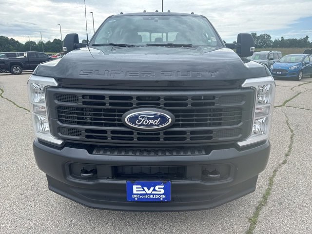 New 2025 Ford F350 XL image 8