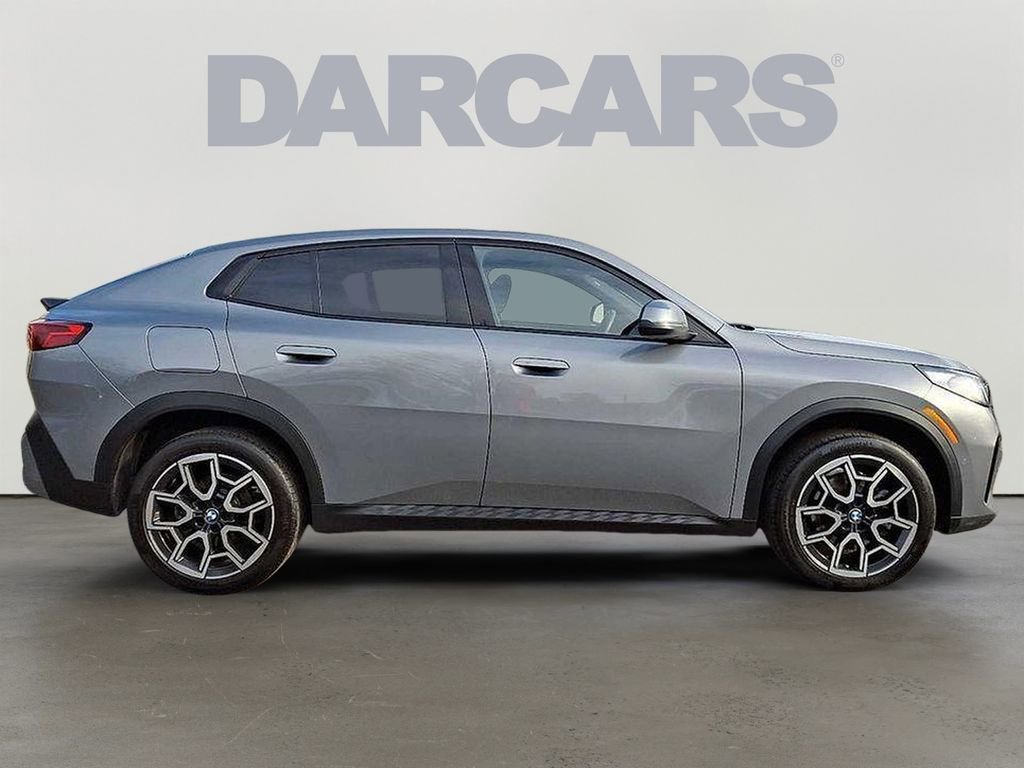 Used 2025 BMW X2 xDrive28i image 7