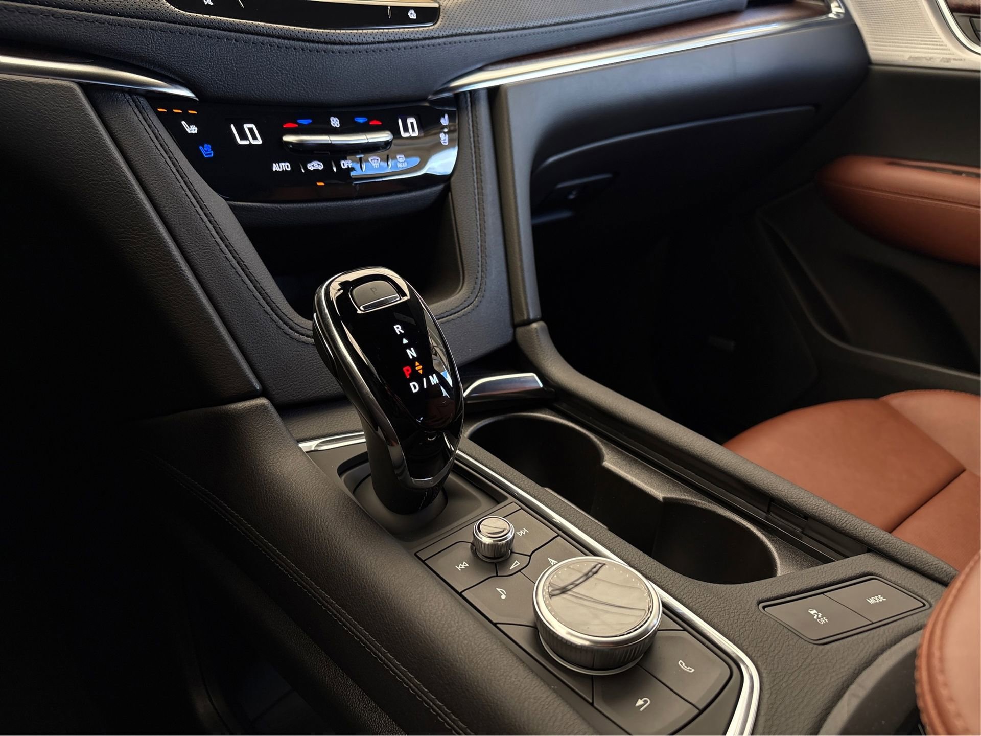 New 2026 Cadillac XT5 Premium Luxury w/ Driver Assist Package FWD image 29