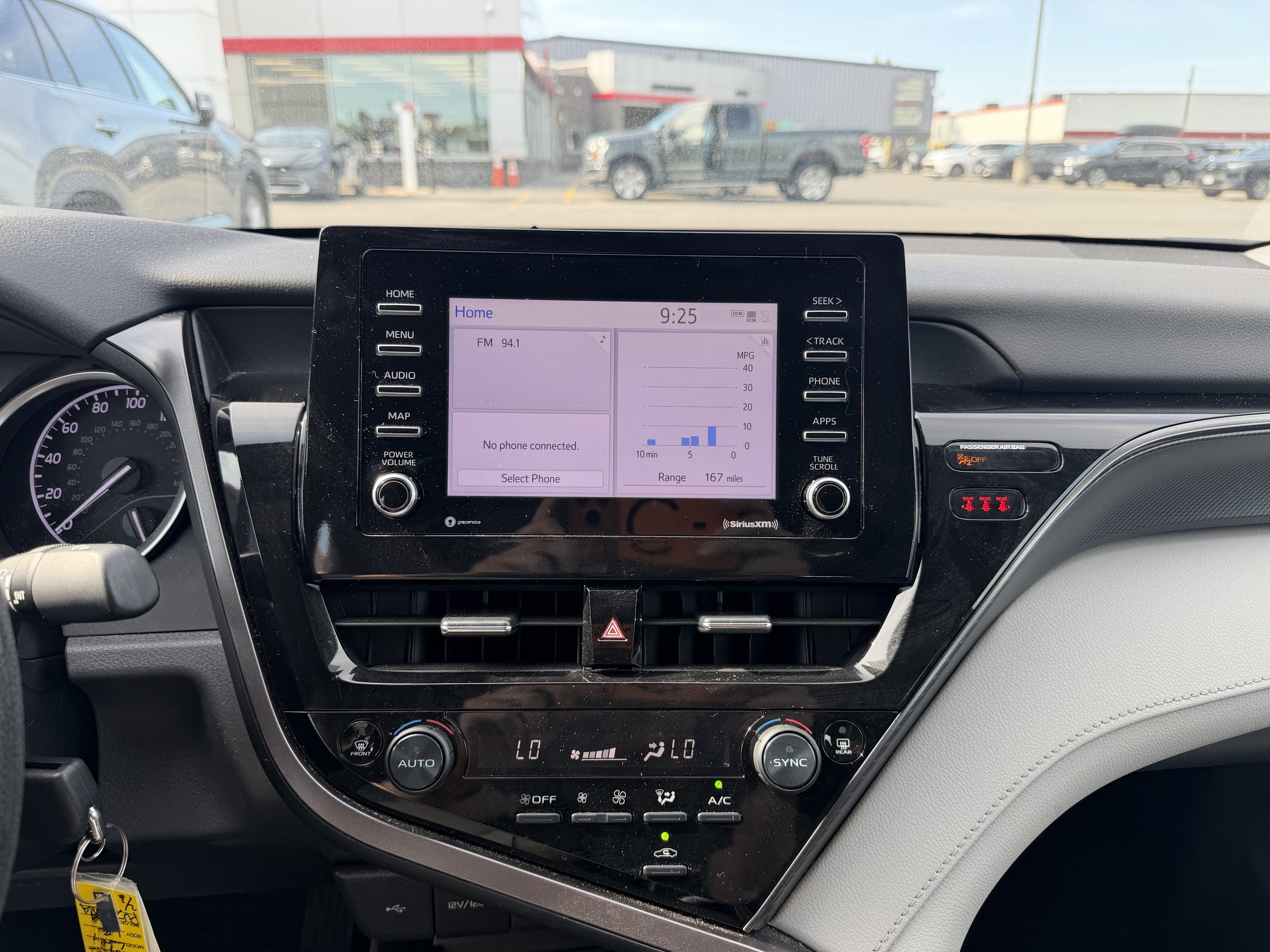 Used 2023 Toyota Camry LE FWD image 17