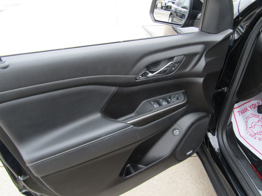 Used 2023 GMC Acadia SLT AWD/4WD image 24