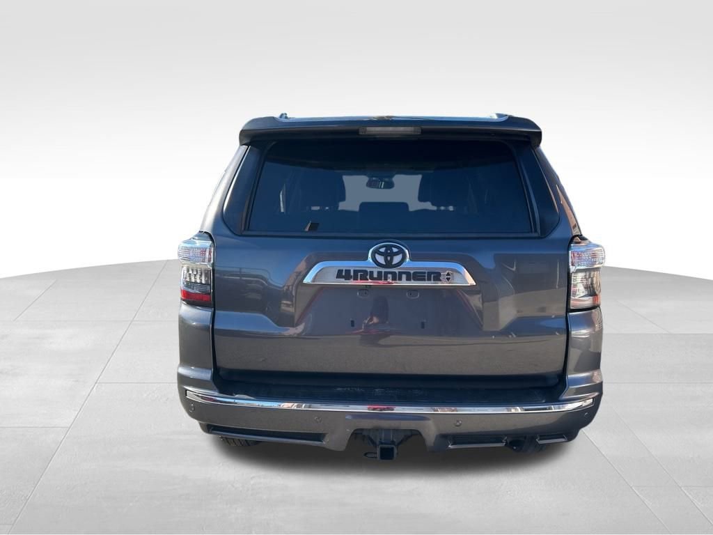 Used 2018 Toyota 4Runner Limited image 4