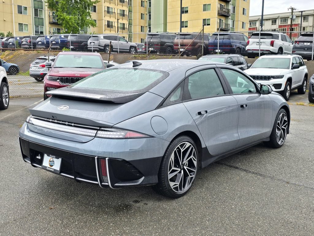 Used 2023 Hyundai Ioniq 6 SEL AWD/4WD image 7