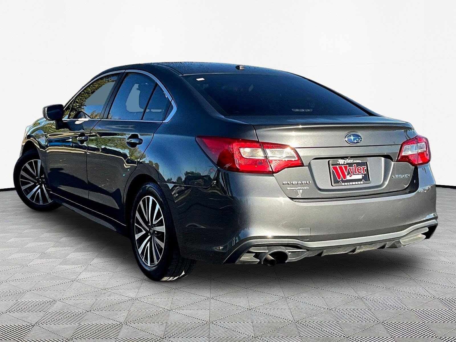 Used 2019 Subaru Legacy 2.5i w/ Alloy Wheel Package AWD/4WD image 4