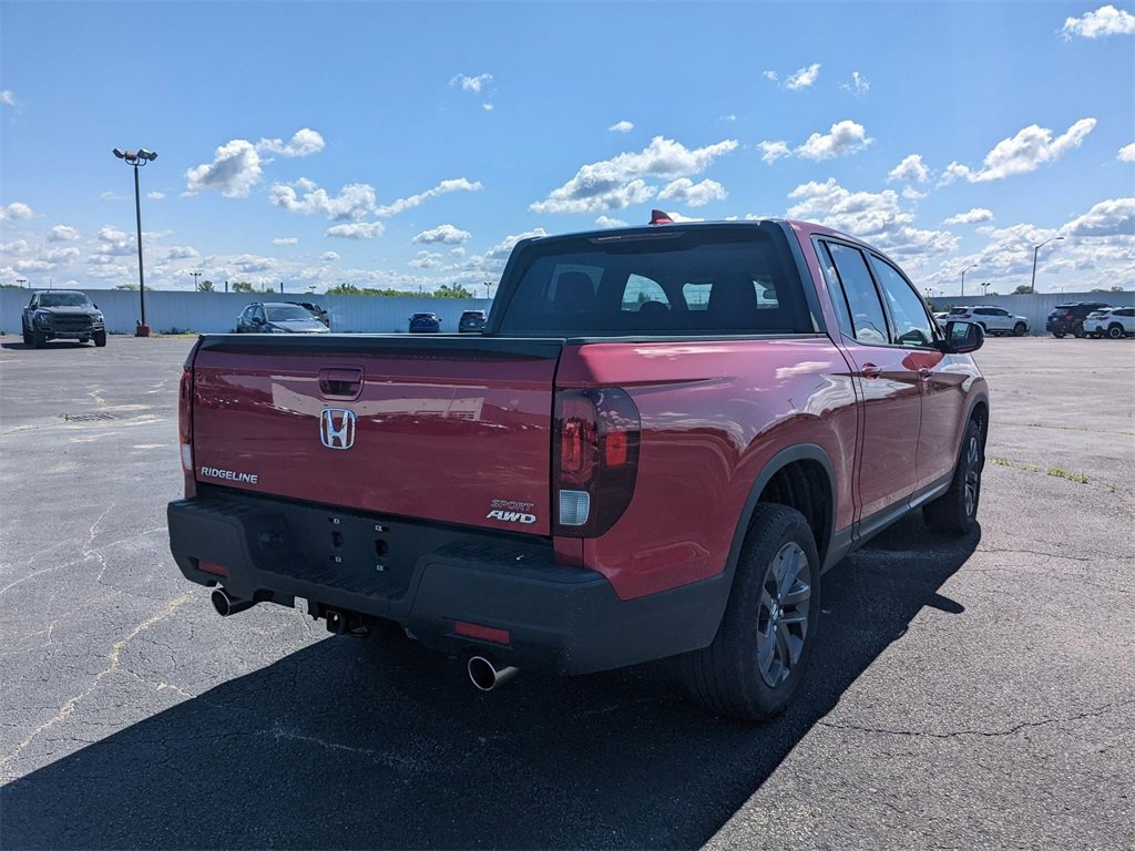 Used 2023 Honda Ridgeline Sport image 8