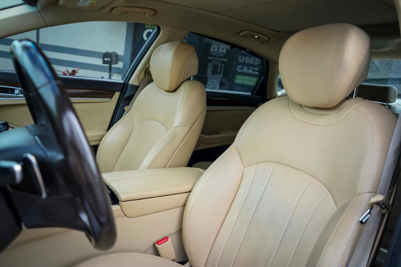 Used 2018 Genesis G80 3.8 w/ Option Group 02 RWD image 15