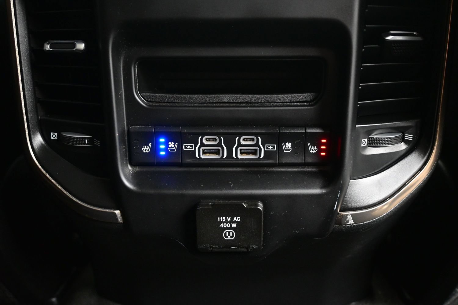 Used 2022 RAM 1500 Limited AWD/4WD image 20