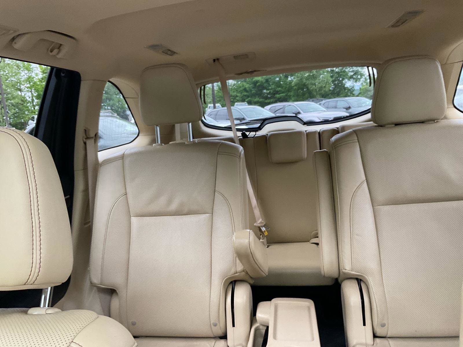 Used 2014 Toyota Highlander Limited FWD image 20