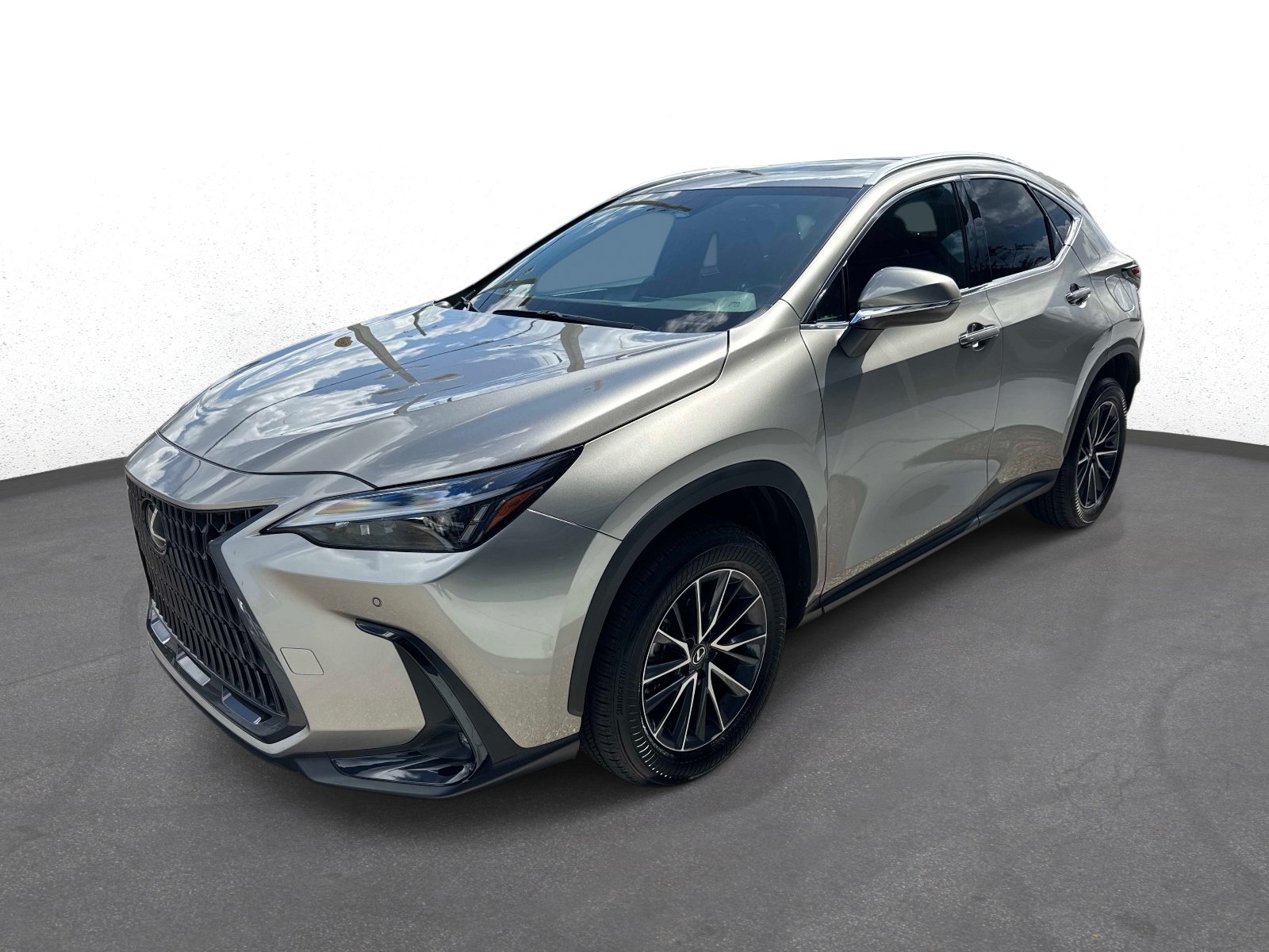 Certified 2025 Lexus NX 250 FWD w/ Accessory Package (Z1) image 7