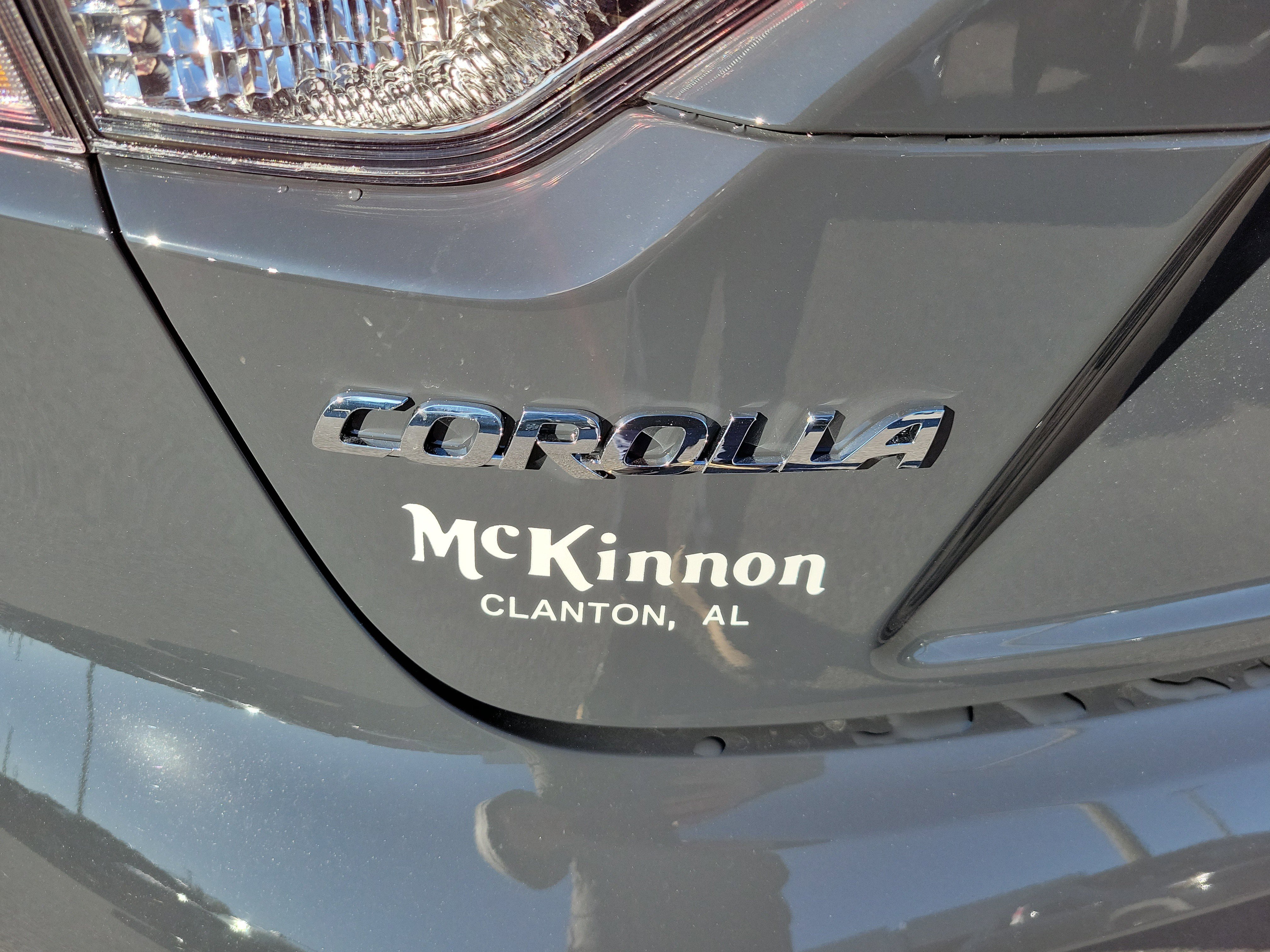 New 2026 Toyota Corolla SE image 9