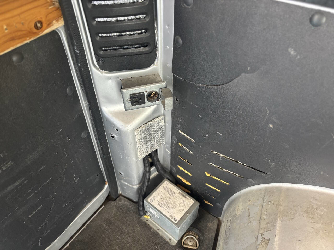 Used 2017 RAM ProMaster 2500 w/ Mopar Trailer Tow Group FWD image 22