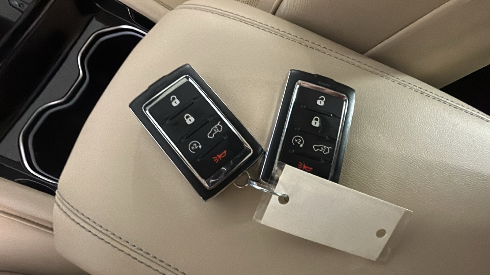 Used 2023 Jeep Grand Cherokee 4WD 4xe w/ Luxury Tech Group II image 25
