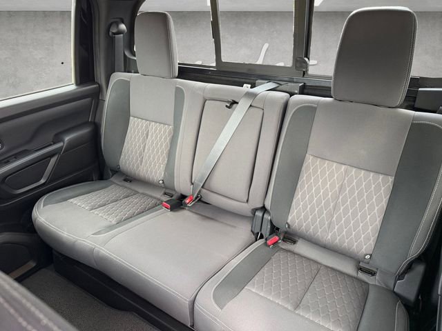 Used 2024 Nissan Titan SV w/ SV Convenience Package image 22