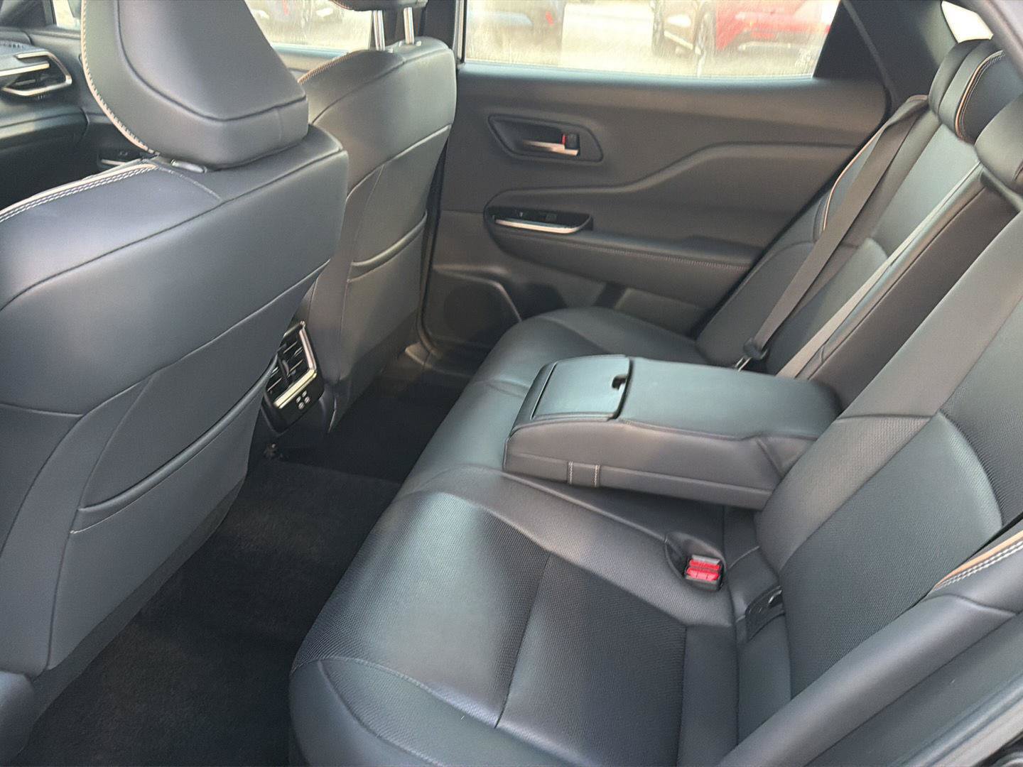 Certified 2025 Toyota Crown AWD/4WD image 11