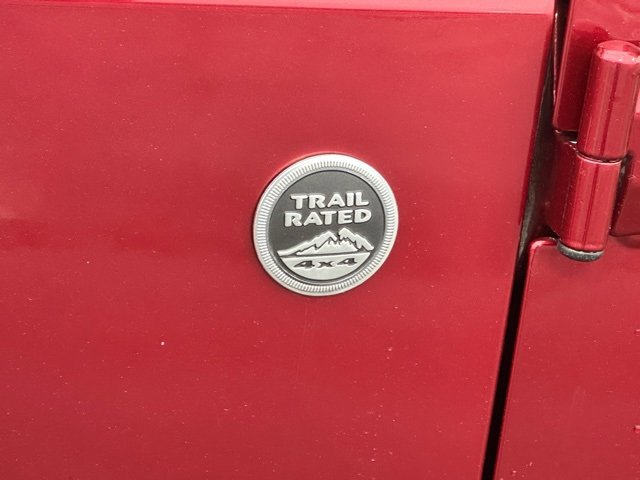 Used 2012 Jeep Wrangler Altitude image 12