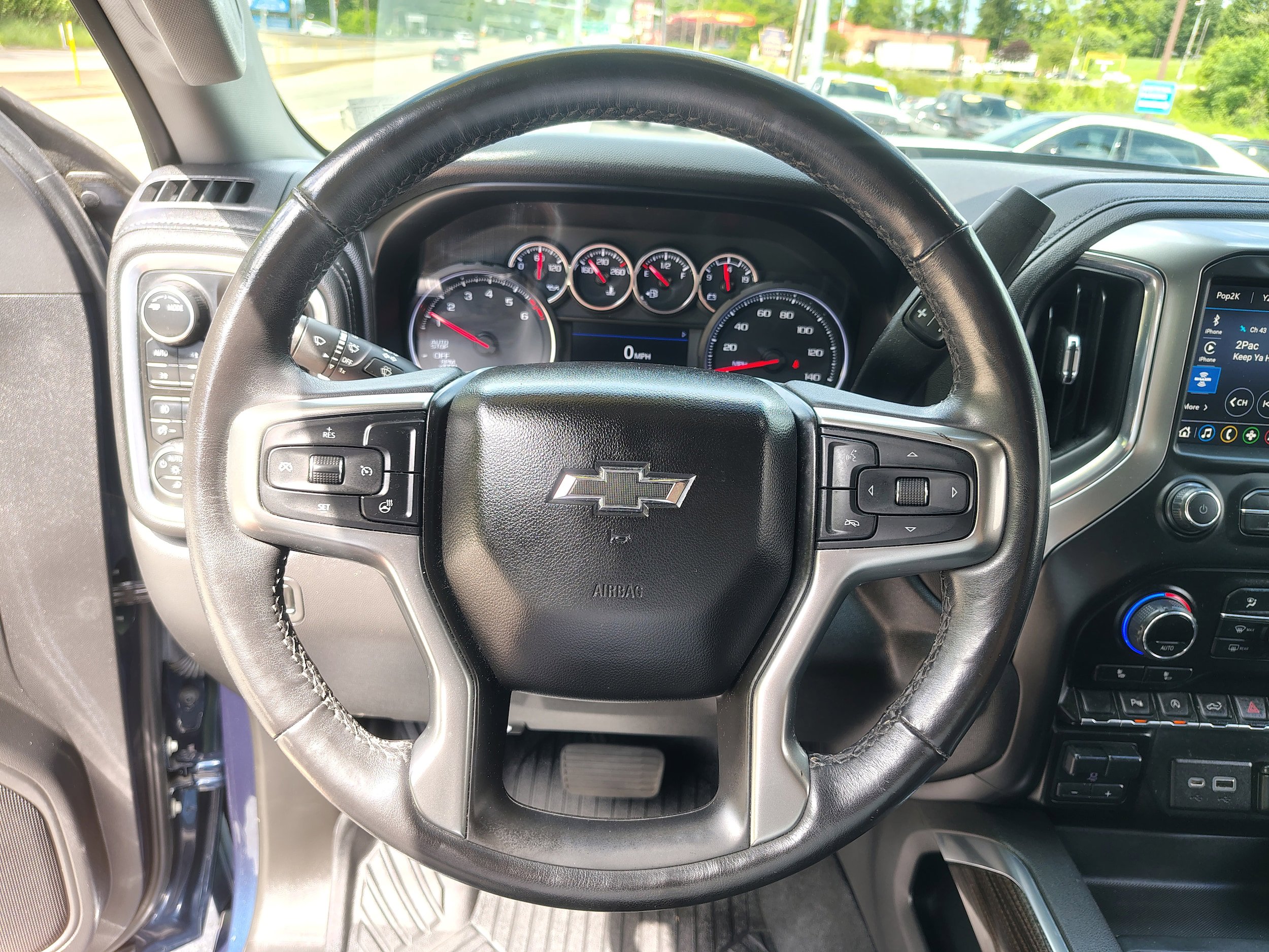 Used 2021 Chevrolet Silverado 1500 LT Trail Boss w/ Convenience Package II AWD/4WD image 30