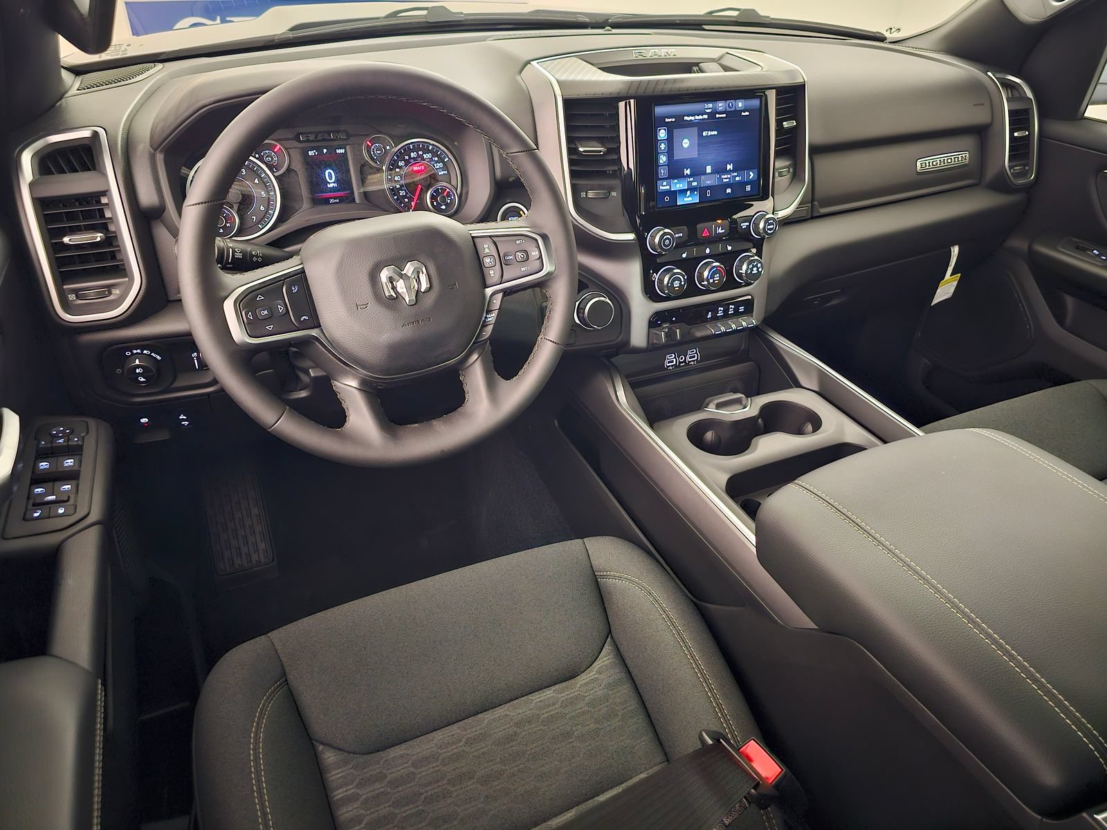 New 2026 RAM 1500 Big Horn AWD/4WD image 6