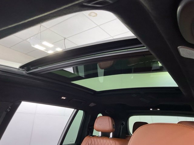Used 2023 BMW X7 M60i w/ Executive Package AWD/4WD image 21