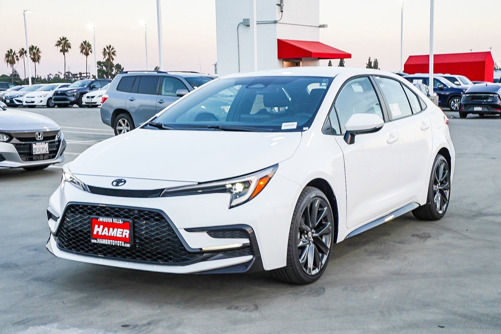 New 2026 Toyota Corolla SE image 3