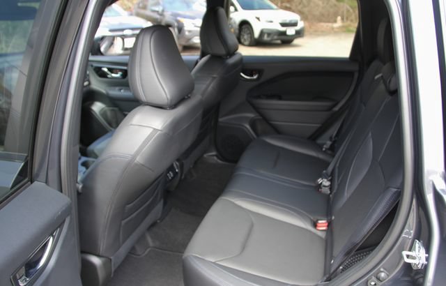 Used 2025 Subaru Forester Limited AWD/4WD image 33