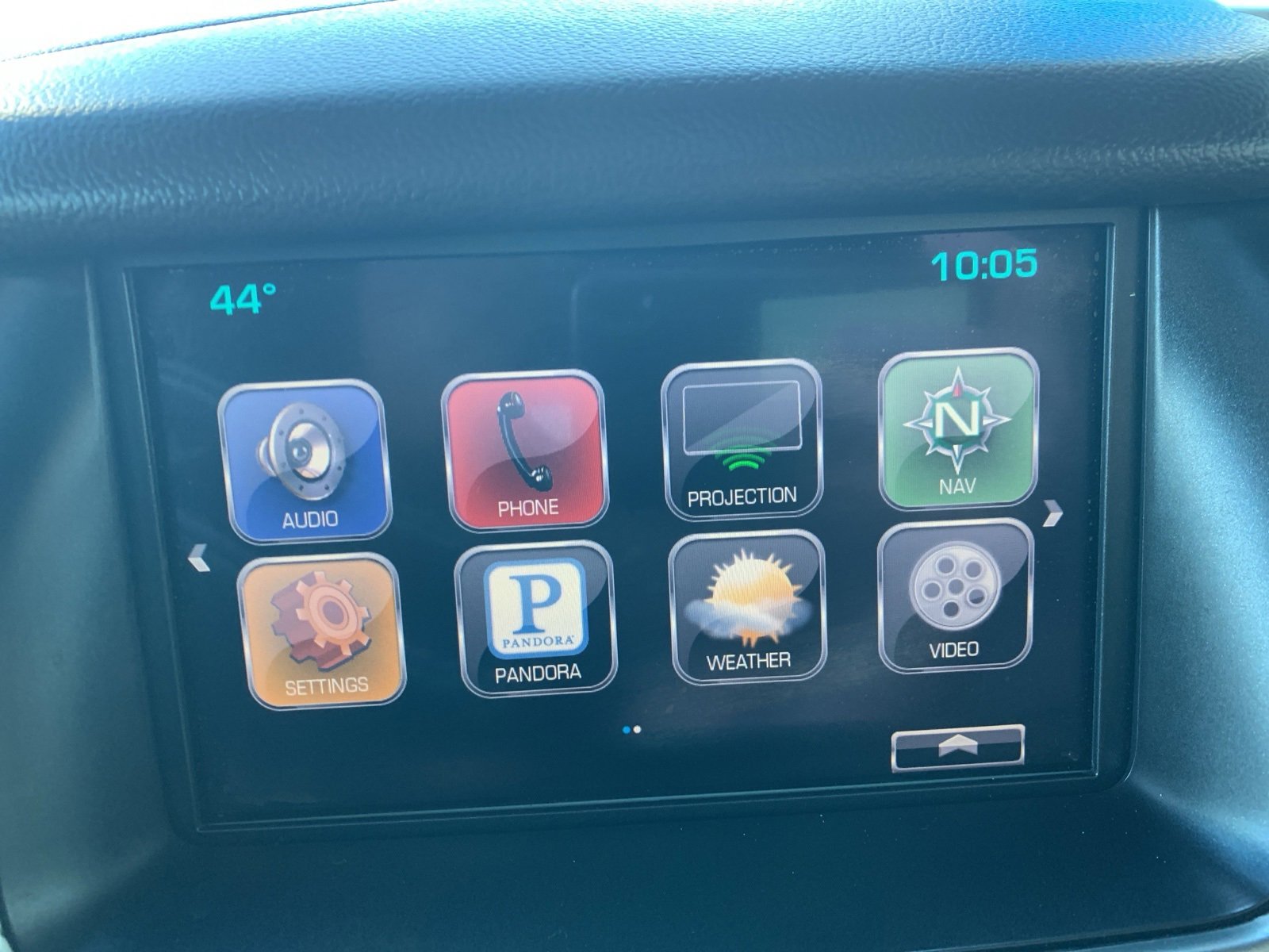 Used 2016 Chevrolet Suburban LTZ image 23