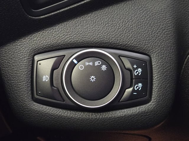 Used 2015 Ford Escape SE w/ Equipment Group 201A AWD/4WD image 22