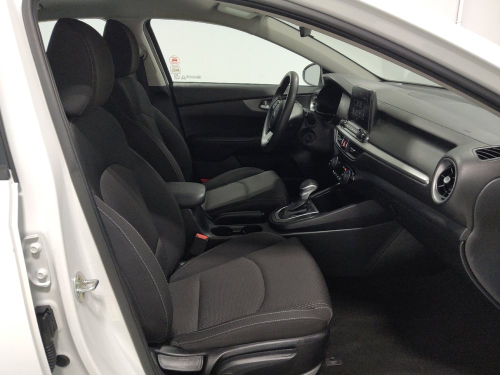Used 2019 Kia Forte LXS image 21