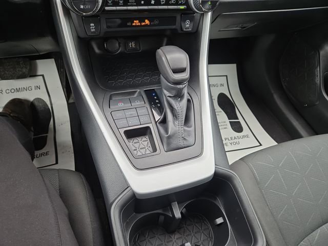 Used 2023 Toyota RAV4 XLE image 22