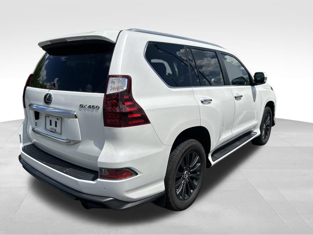 Used 2022 Lexus GX 460 Luxury w/ Sport Design Package AWD/4WD image 5