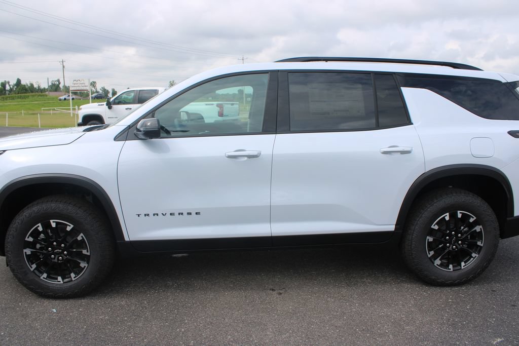 New 2026 Chevrolet Traverse Z71 w/ Driver Confidence Package AWD/4WD image 6