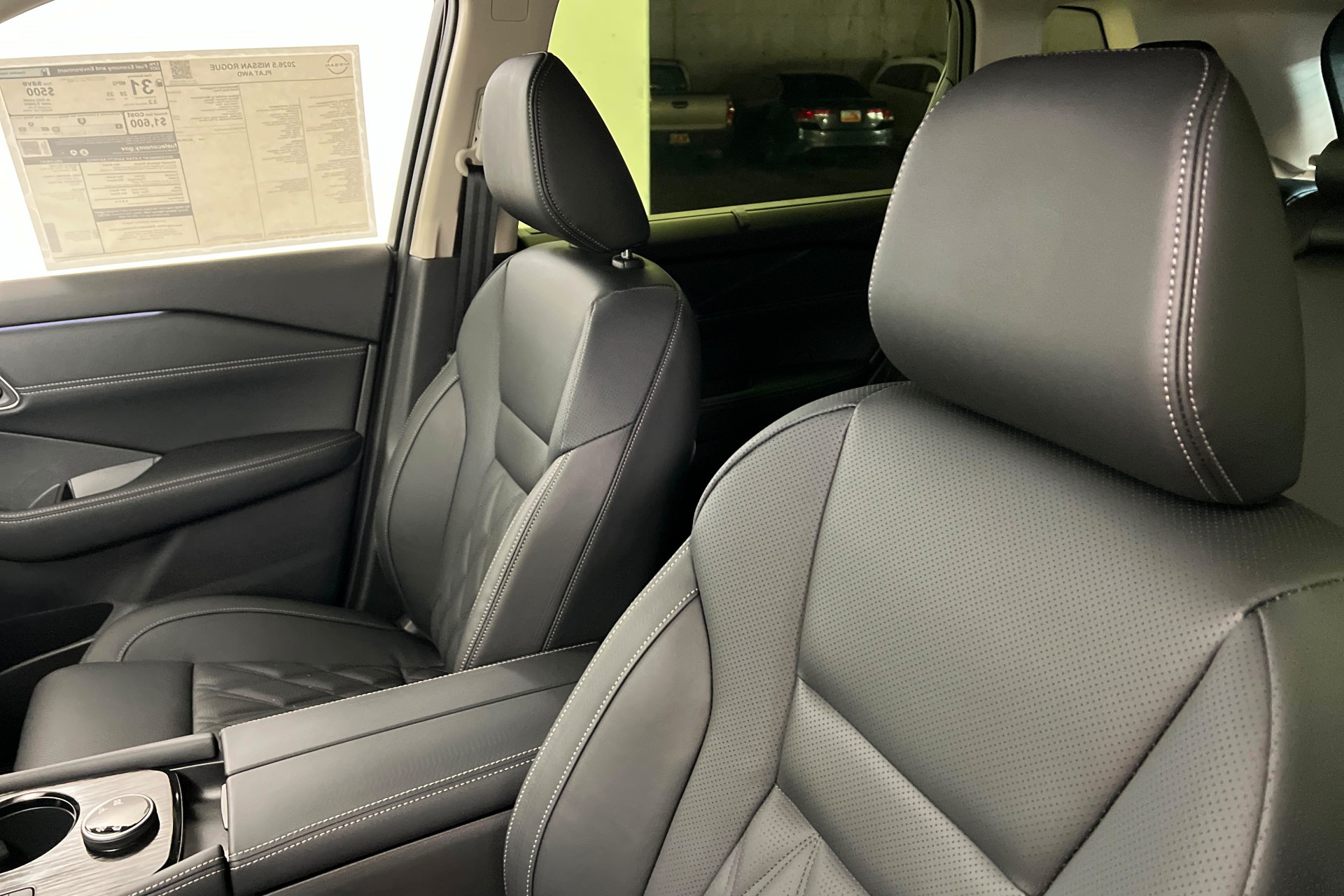 New 2026 Nissan Rogue Platinum w/ Platinum Premium Package AWD/4WD image 16